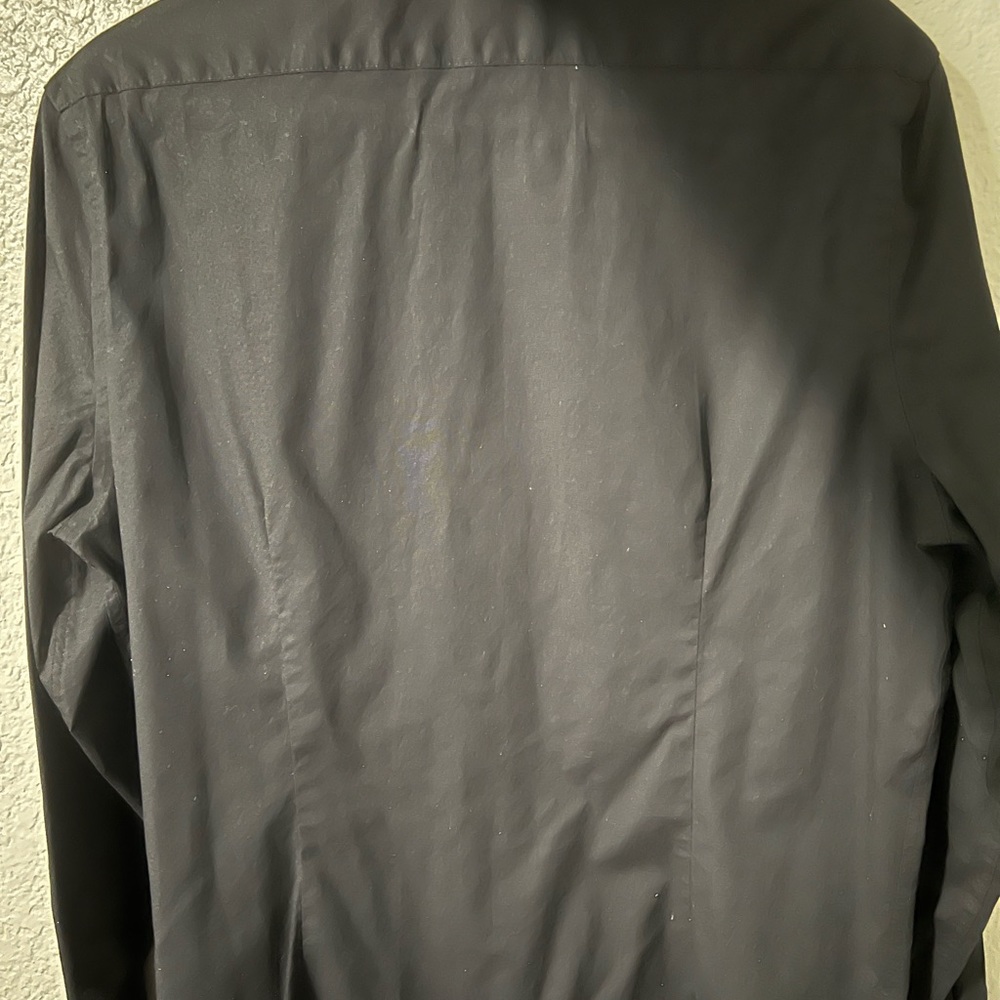 Men Express button up. - Picture 2 of 3